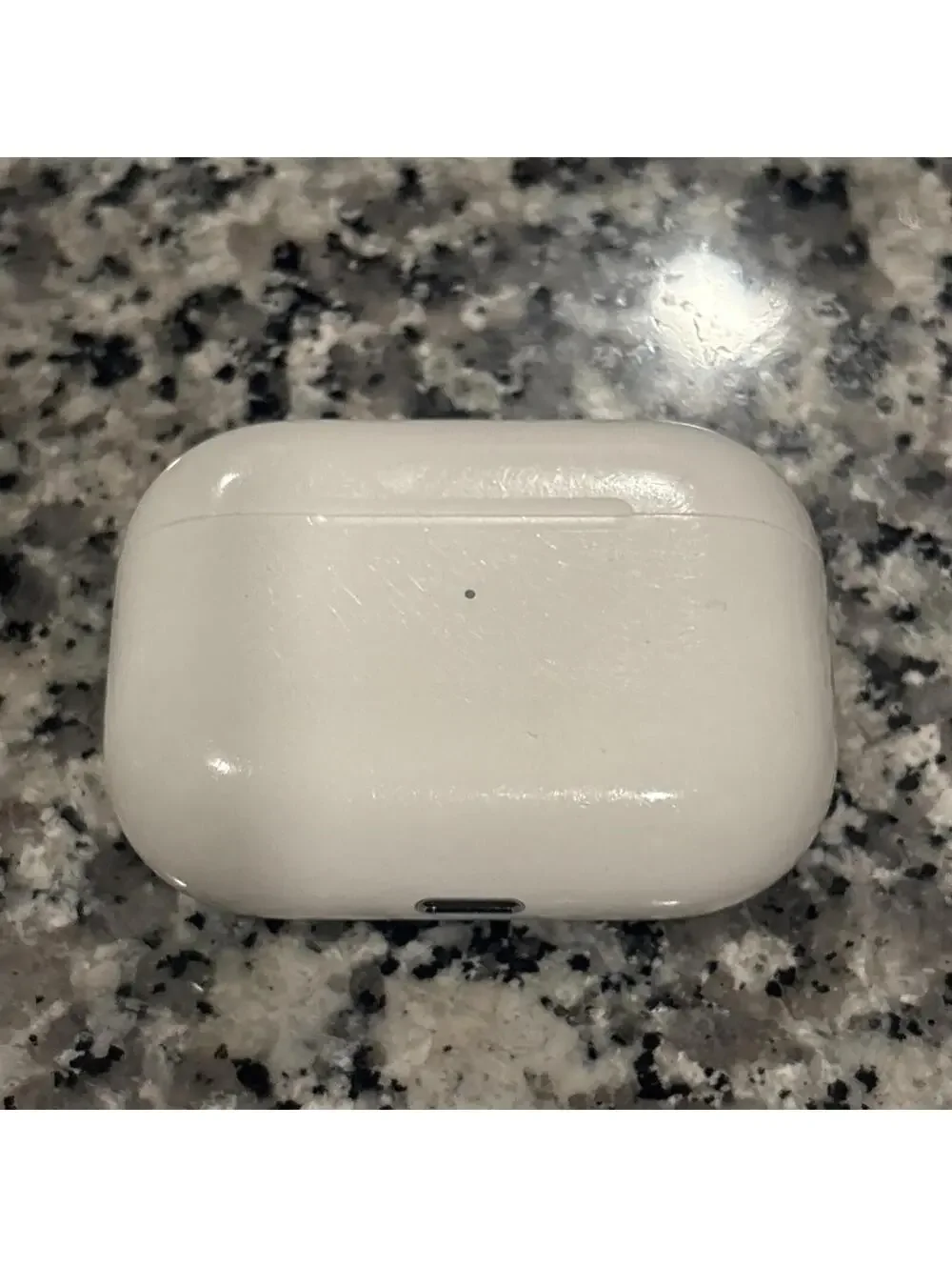 Apple AirPods Pro 1st Gen Replacement Charging Case Genuine A2190